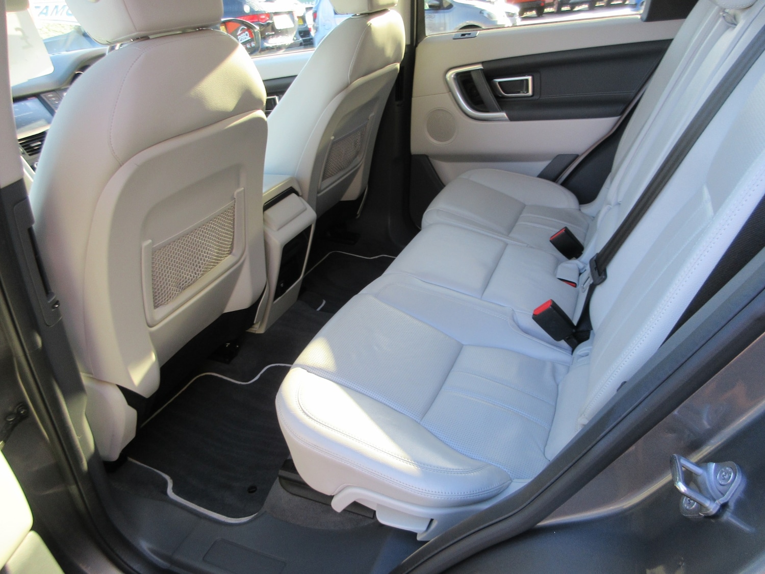 Used Land Rover Discovery Sport 2016 for sale - 76517589: Photo 28