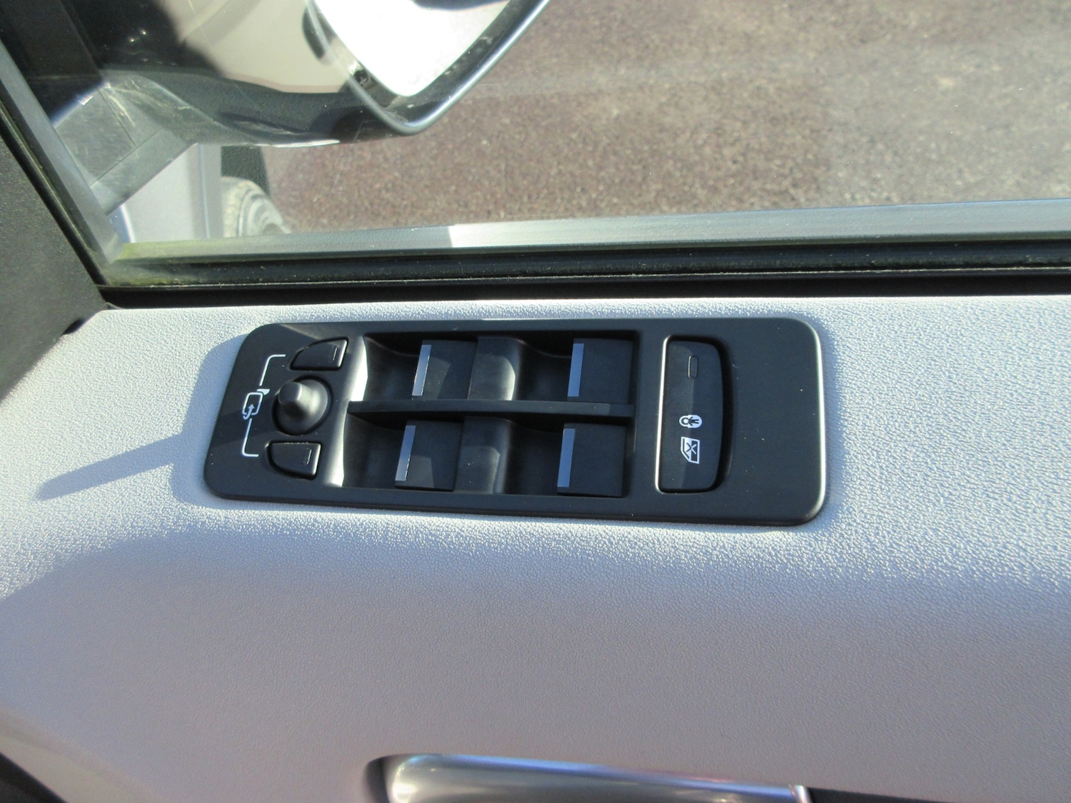 Used Land Rover Discovery Sport 2016 for sale - 76517589: Photo 9