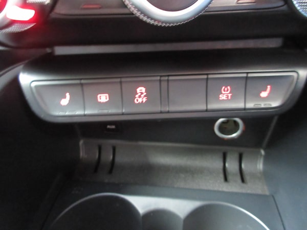 Used Audi A1 2014 for sale - 75629799: Photo 14
