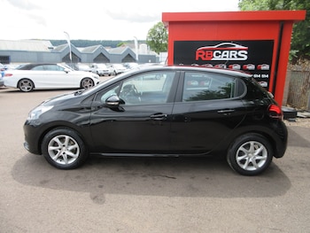 Used Peugeot 208 2016 for sale - 78733912: Photo