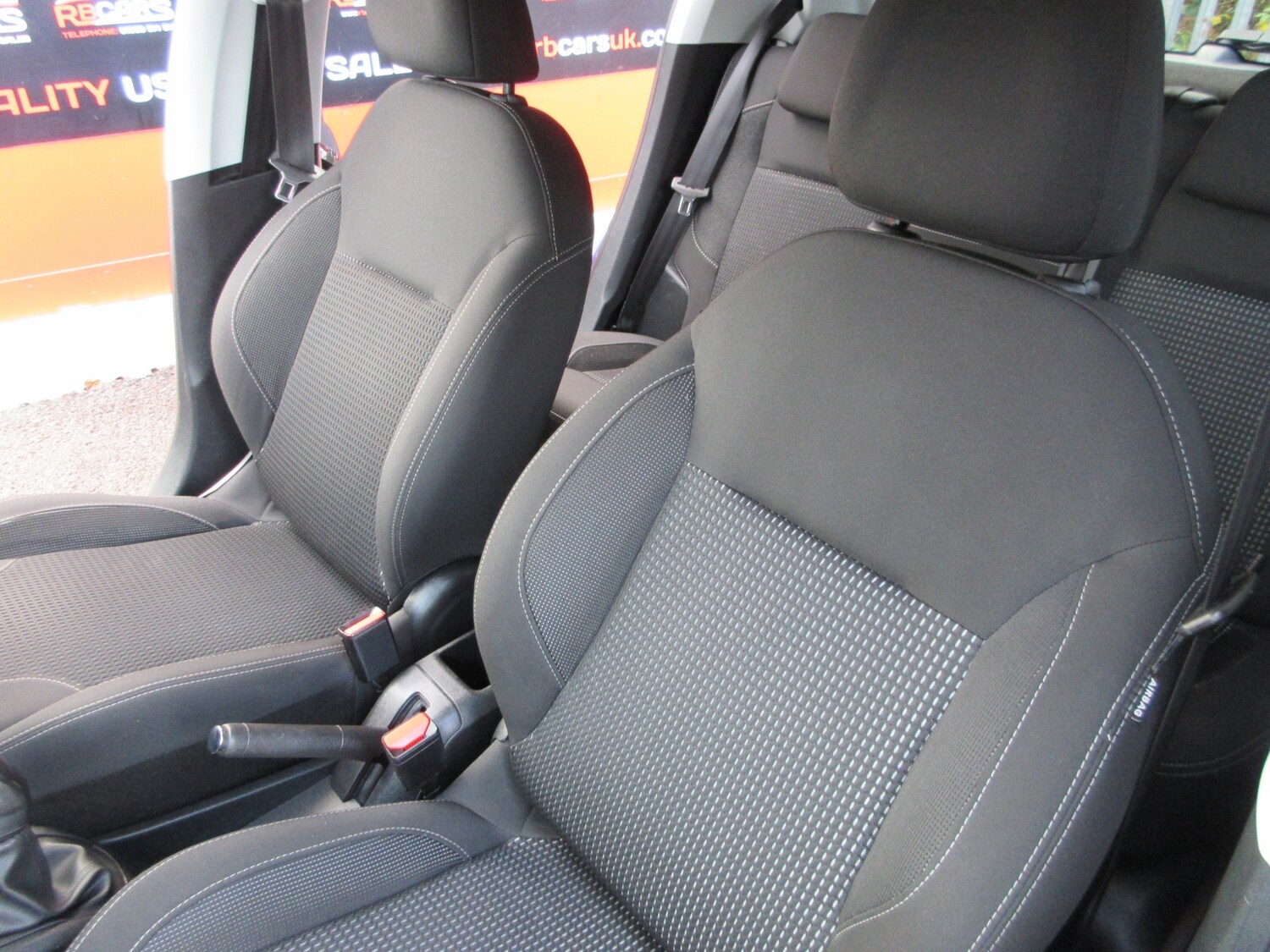 Used Peugeot 208 2015 for sale - 76780088: Photo 14