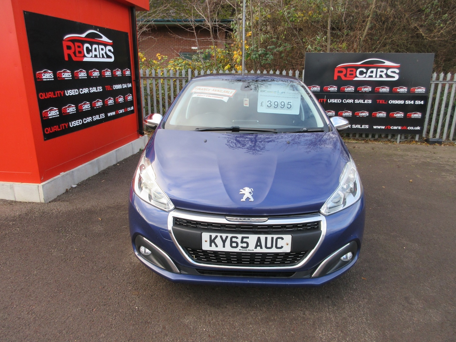 Used Peugeot 208 2015 for sale - 76780088: Photo 2