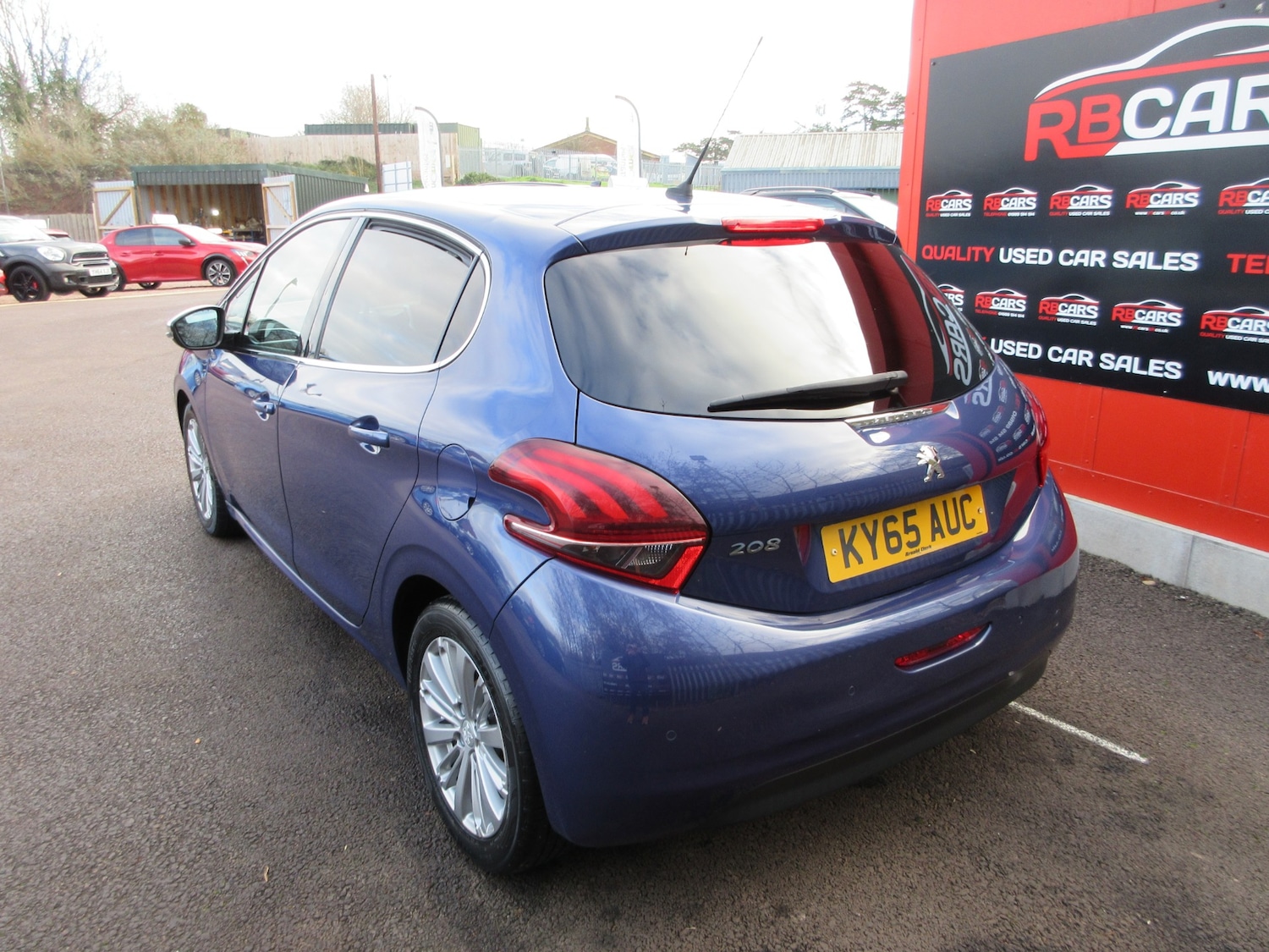 Used Peugeot 208 2015 for sale - 76780088: Photo 5