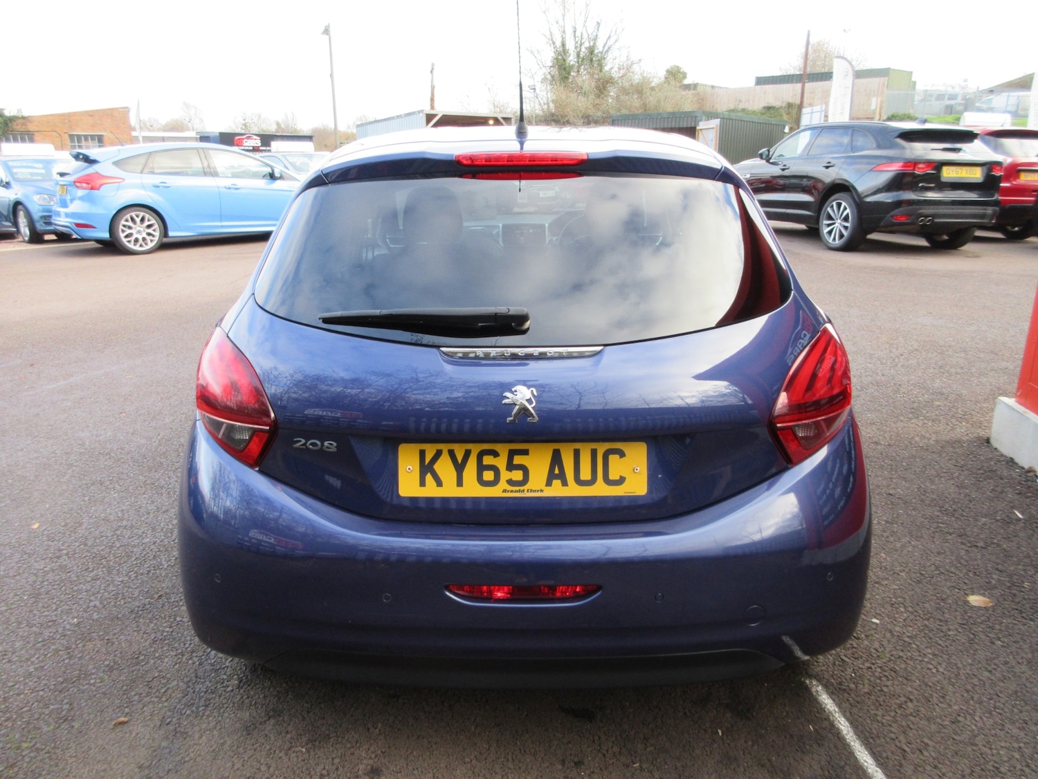 Used Peugeot 208 2015 for sale - 76780088: Photo 6