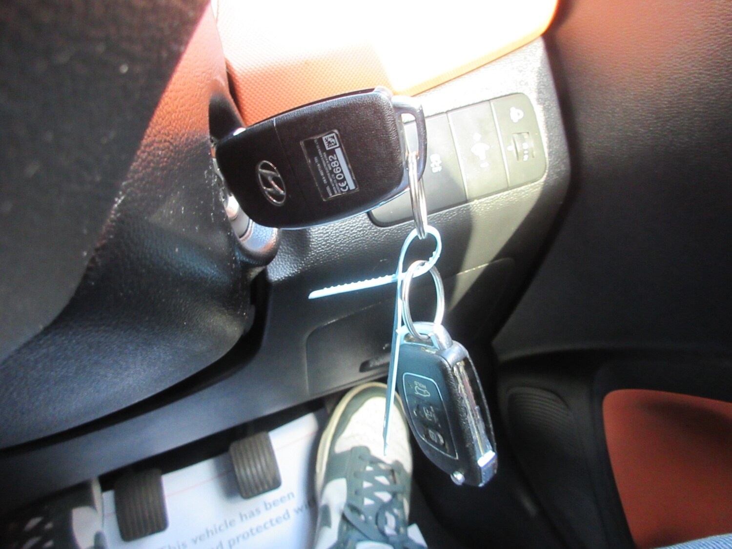 Used Hyundai i10 2014 for sale - 75873945: Photo 18