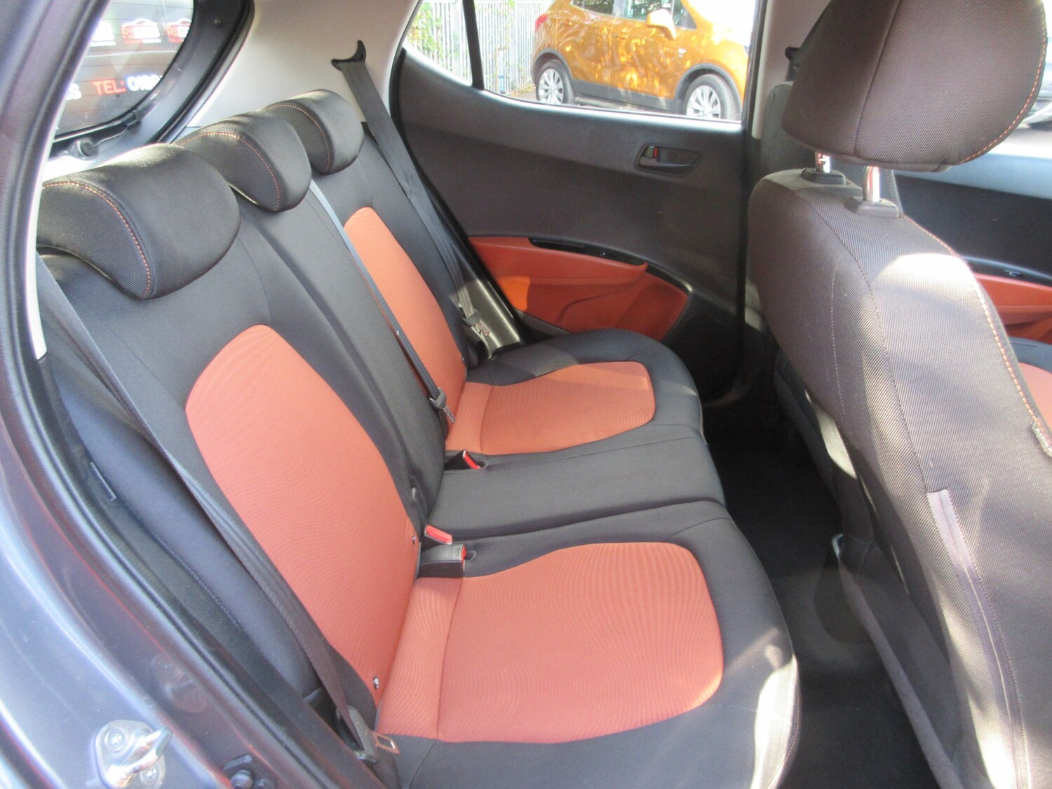 Used Hyundai i10 2014 for sale - 75873945: Photo 19