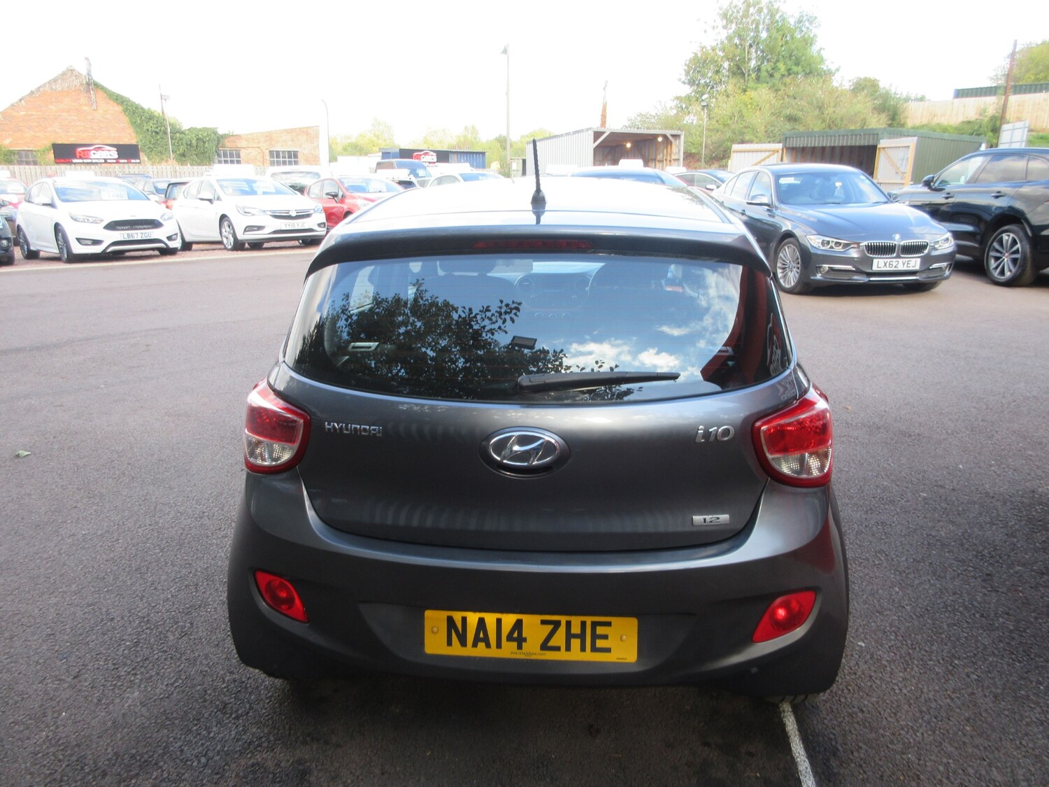 Used Hyundai i10 2014 for sale - 75873945: Photo 6