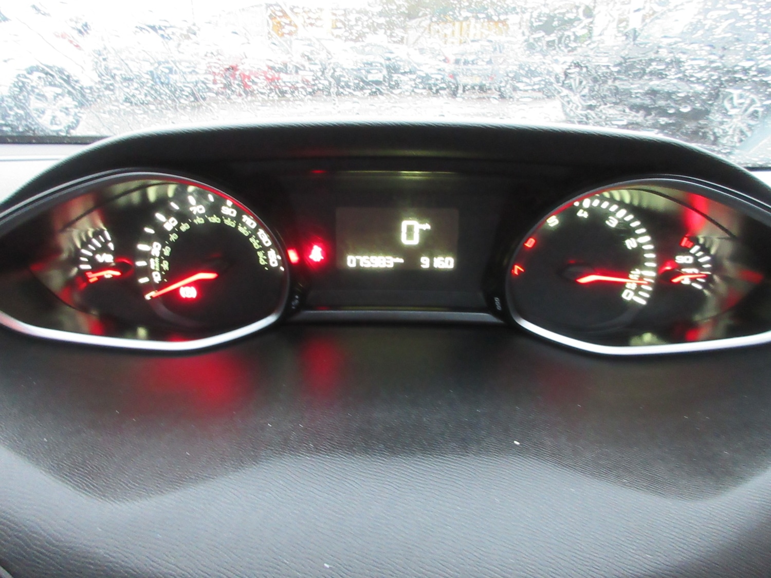 Used Peugeot 308 2016 for sale - 76945639: Photo 10