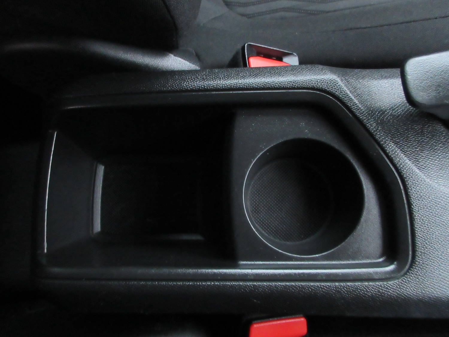 Used Peugeot 308 2016 for sale - 76945639: Photo 14