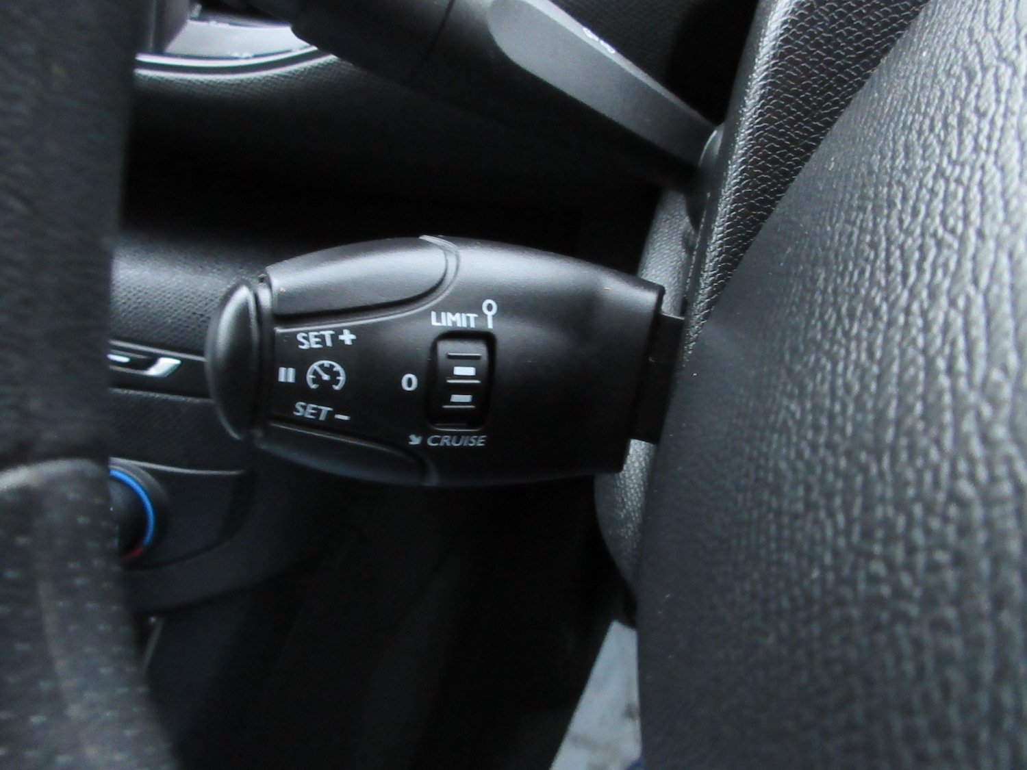 Used Peugeot 308 2016 for sale - 76945639: Photo 15