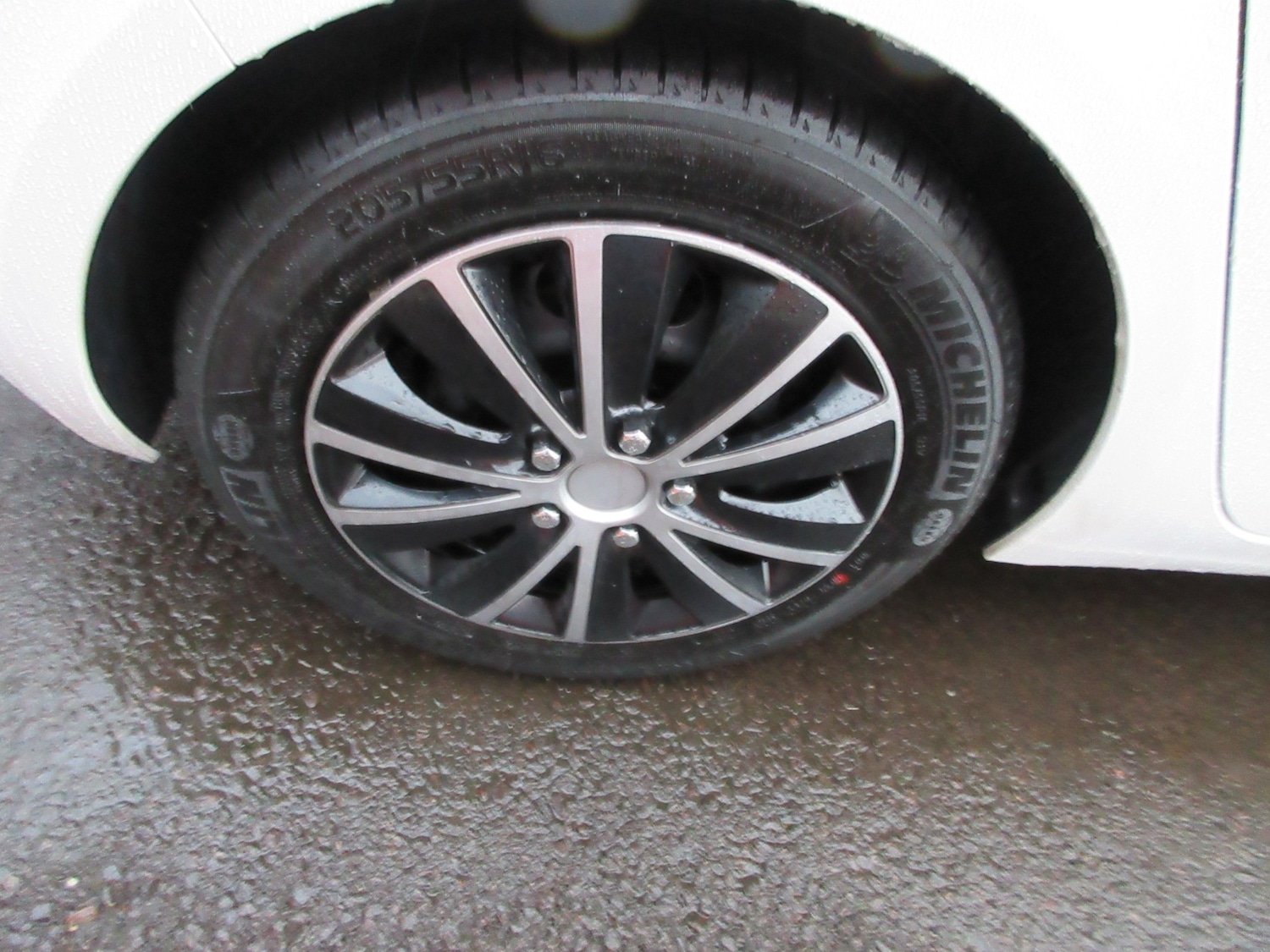 Used Peugeot 308 2016 for sale - 76945639: Photo 23