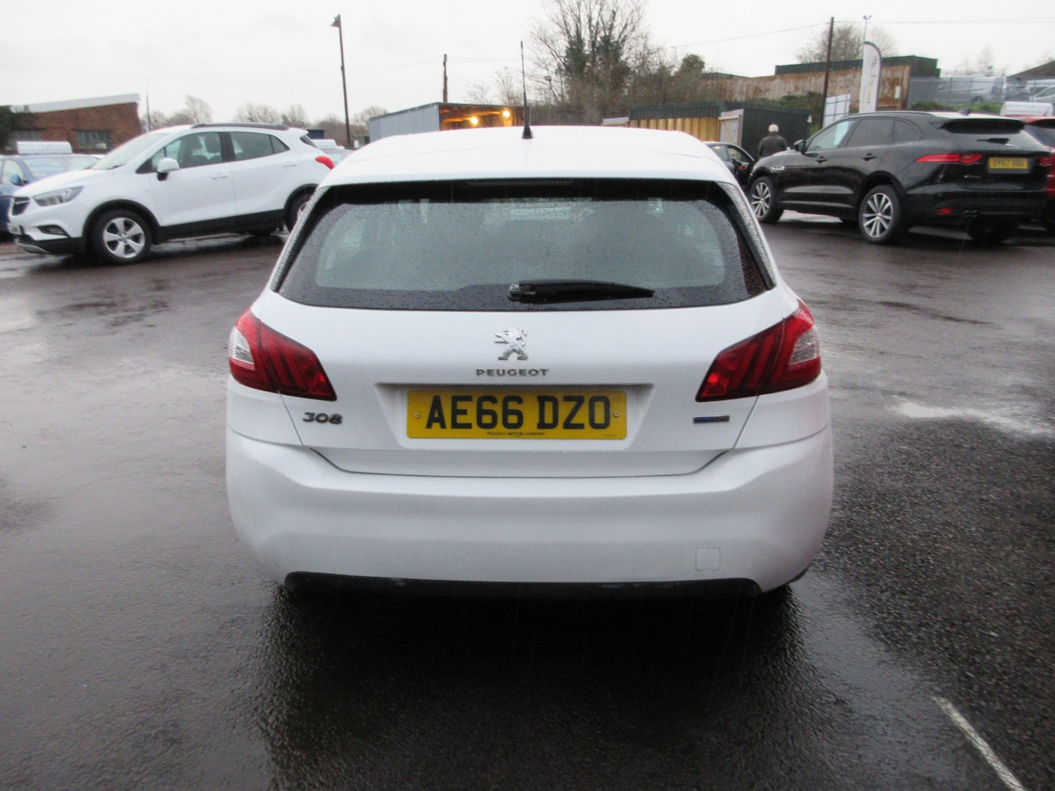 Used Peugeot 308 2016 for sale - 76945639: Photo 5