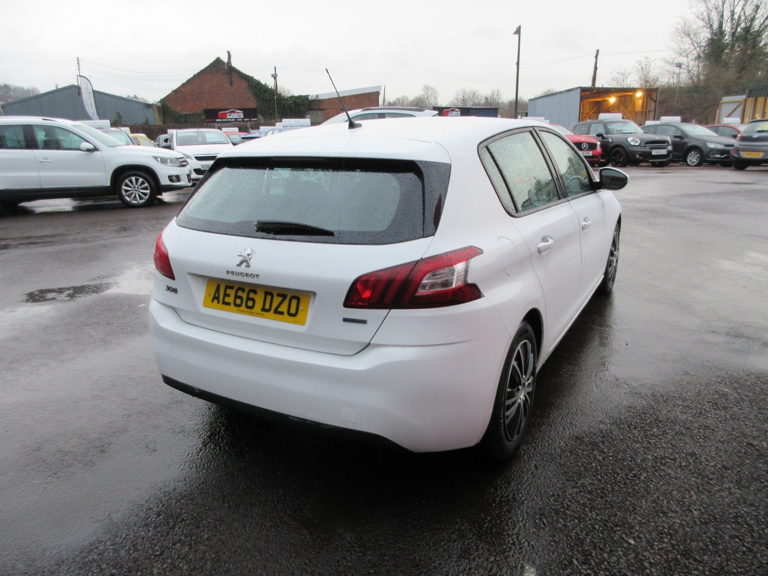 Used Peugeot 308 2016 for sale - 76945639: Photo 6