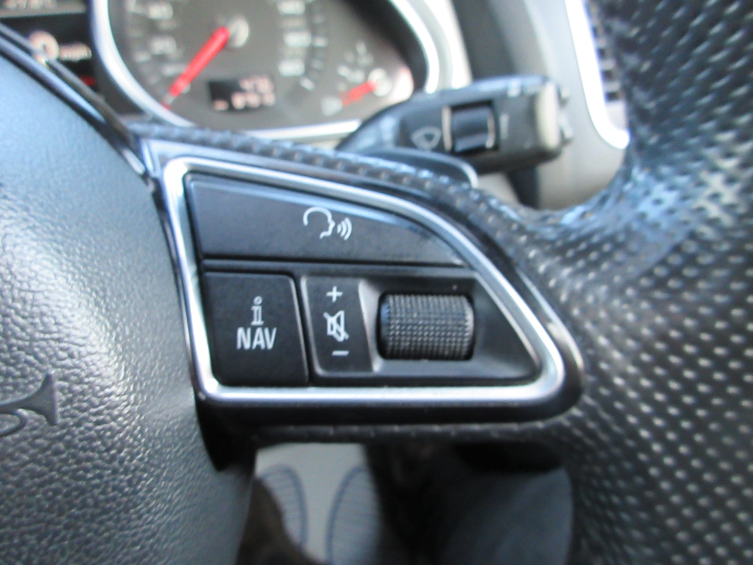 Used Audi Q7 2014 for sale - 77078077: Photo 19