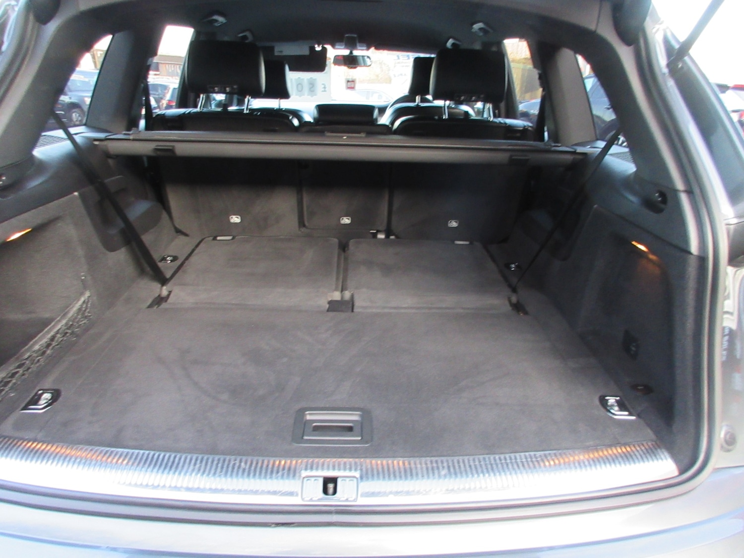 Used Audi Q7 2014 for sale - 77078077: Photo 22