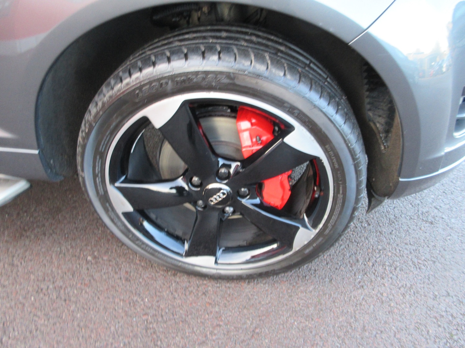 Used Audi Q7 2014 for sale - 77078077: Photo 29