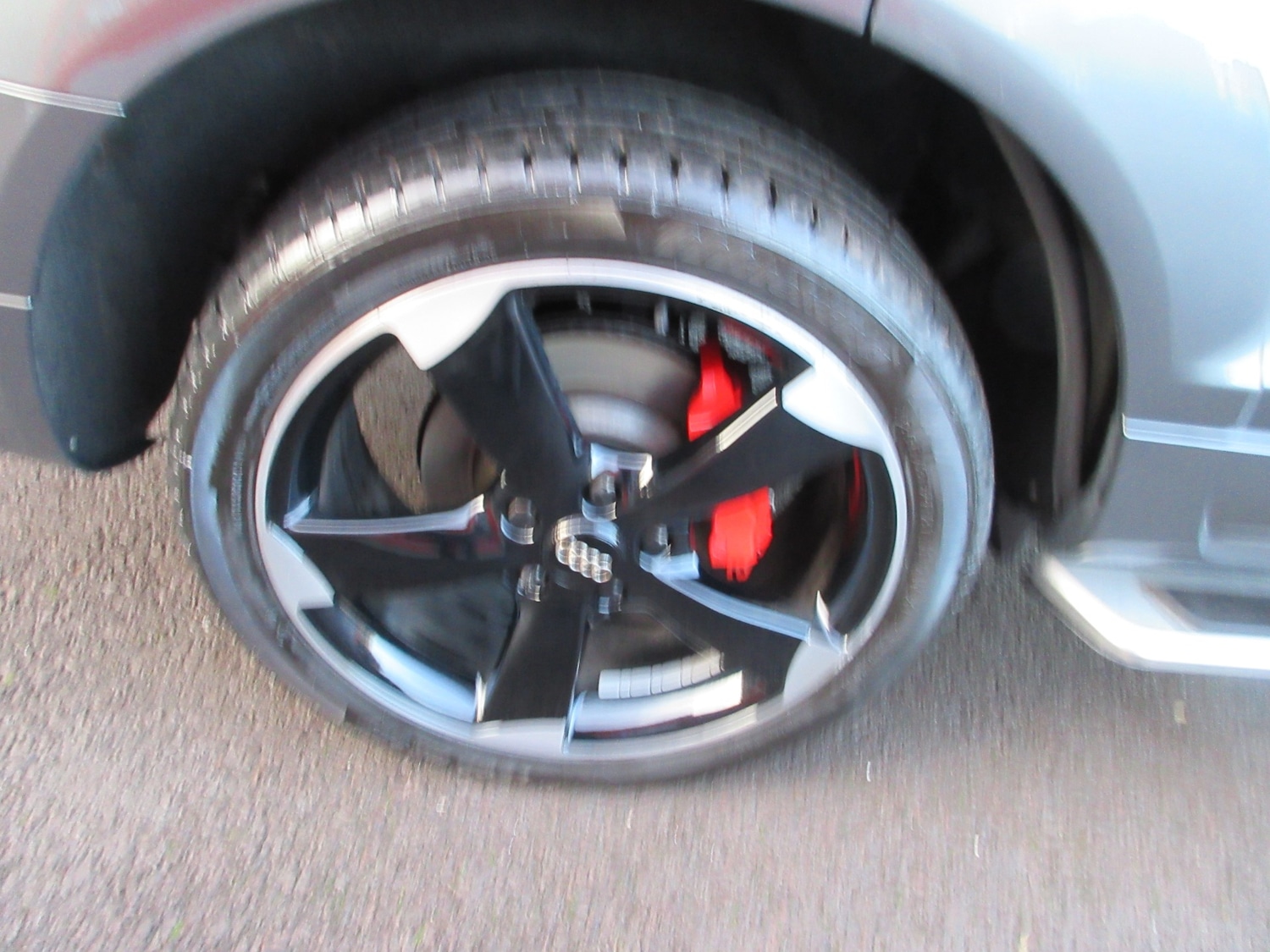 Used Audi Q7 2014 for sale - 77078077: Photo 30