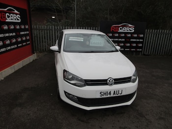 Used Volkswagen Polo 2014 for sale - 77591902: Photo