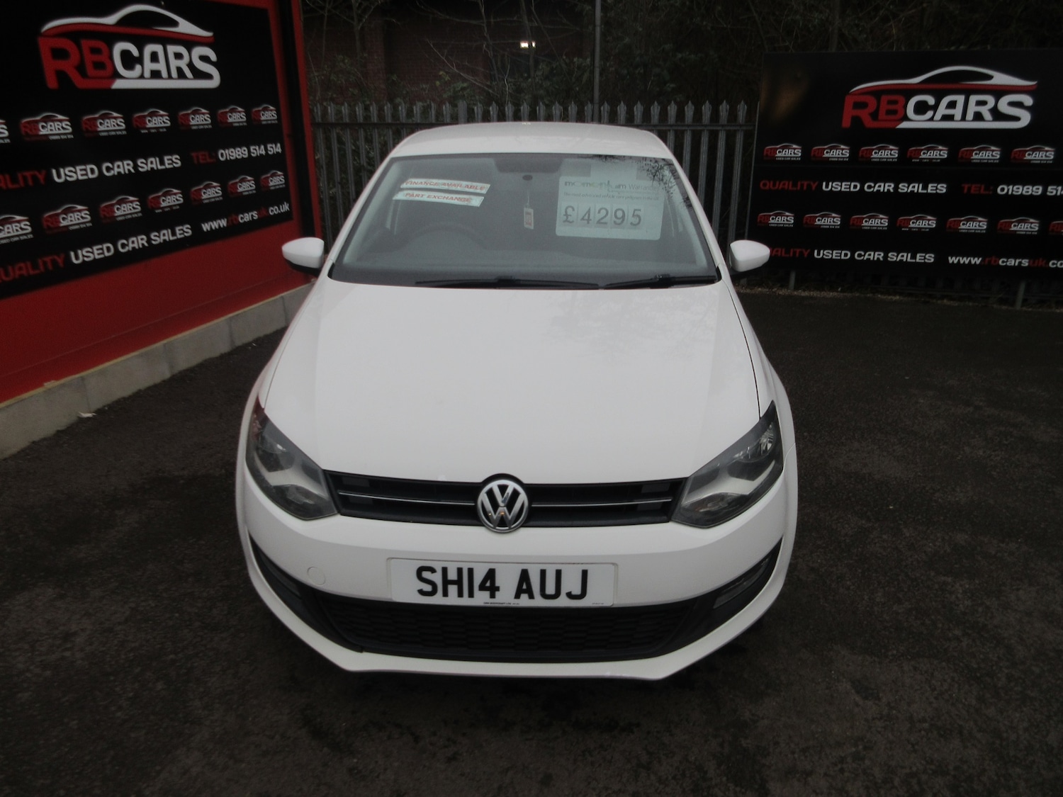 Used Volkswagen Polo 2014 for sale - 77591902: Photo 2