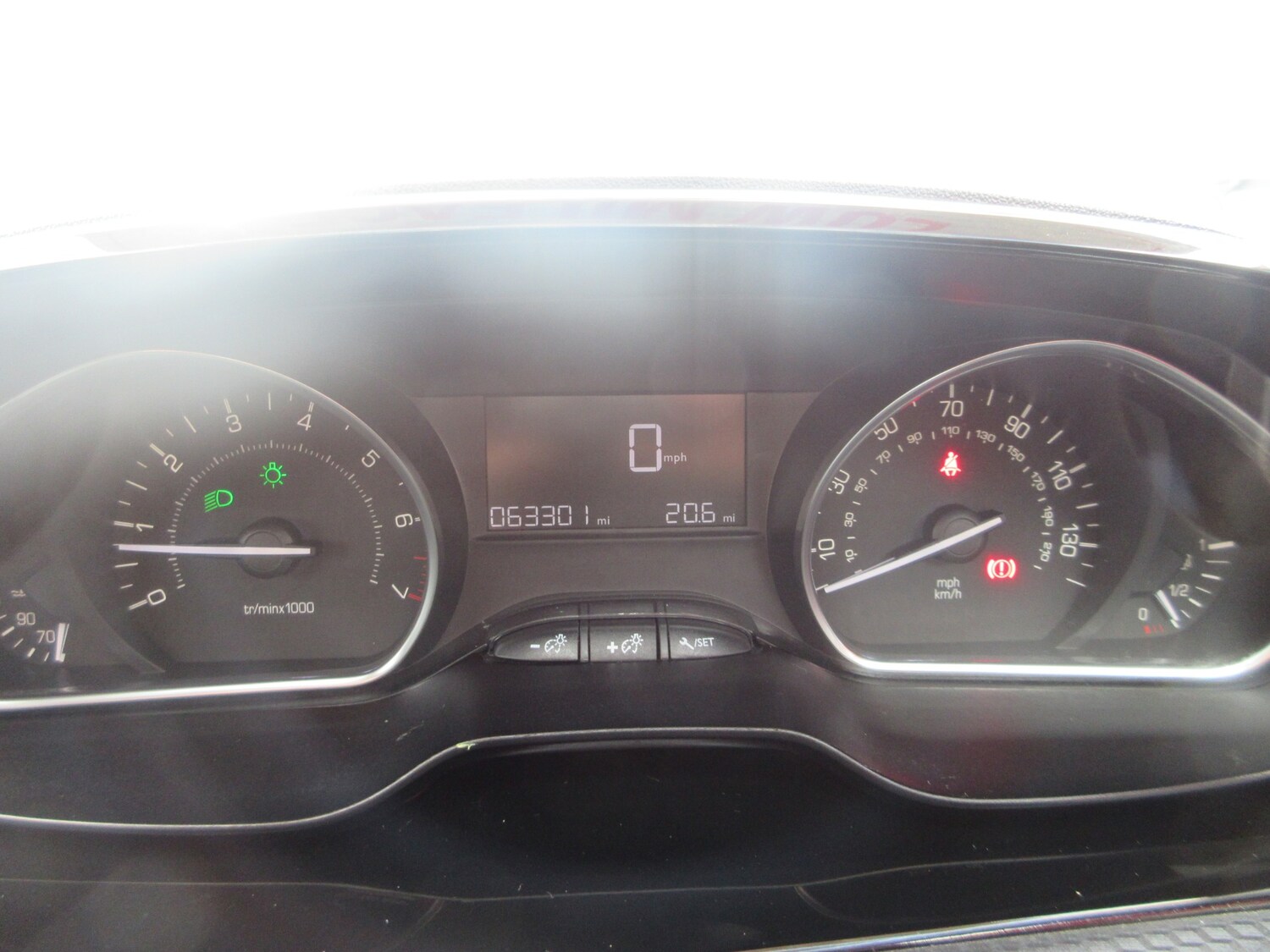 Used Peugeot 208 2016 for sale - 77649845: Photo 14