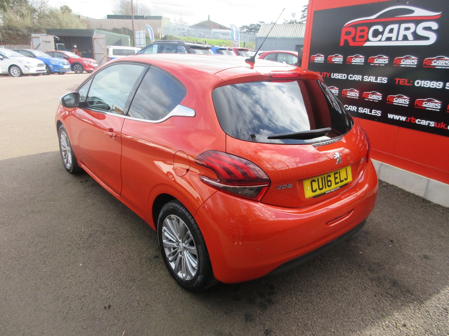 Used Peugeot 208 2016 for sale - 77649845: Photo 5