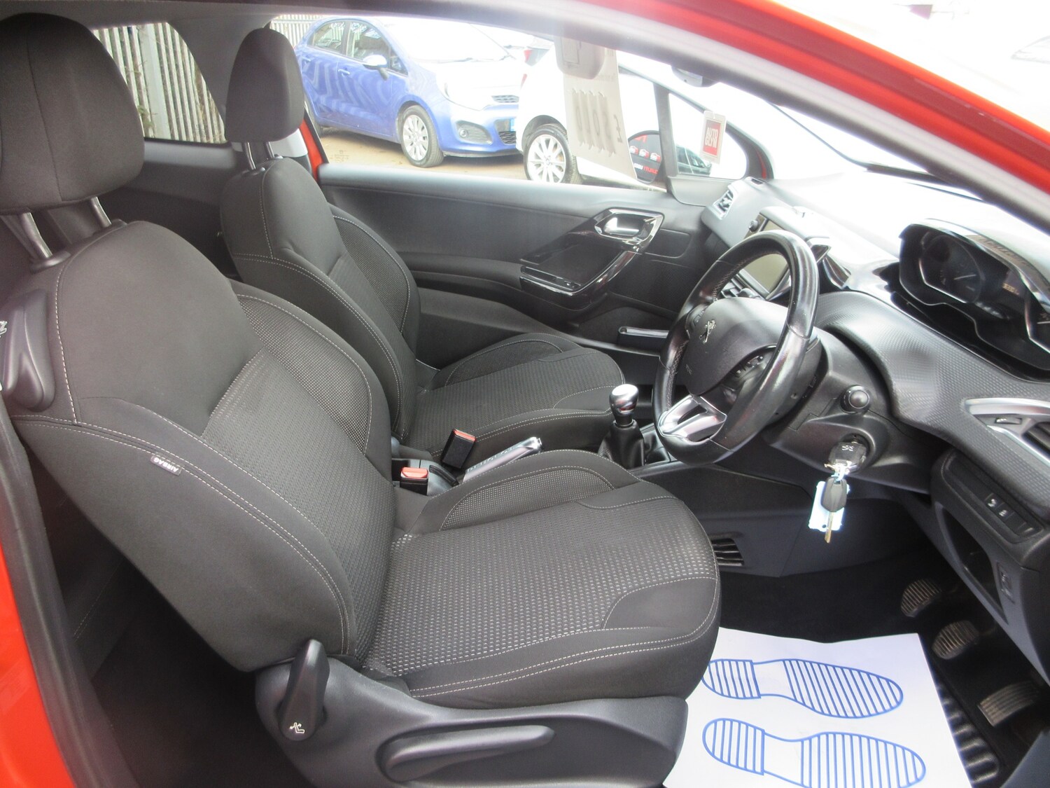 Used Peugeot 208 2016 for sale - 77649845: Photo 9