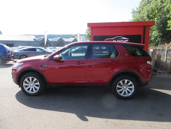 Used Land Rover Discovery Sport 2015 for sale - 79069986: Photo