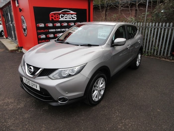 Used Nissan Qashqai 2015 for sale - 77180765: Photo