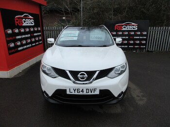 Used Nissan Qashqai 2015 for sale - 77663551: Photo