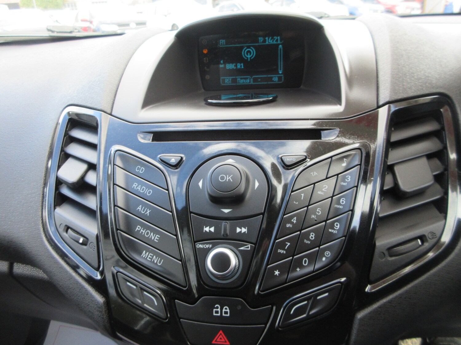 Used Ford Fiesta 2015 for sale - 78066654: Photo 11