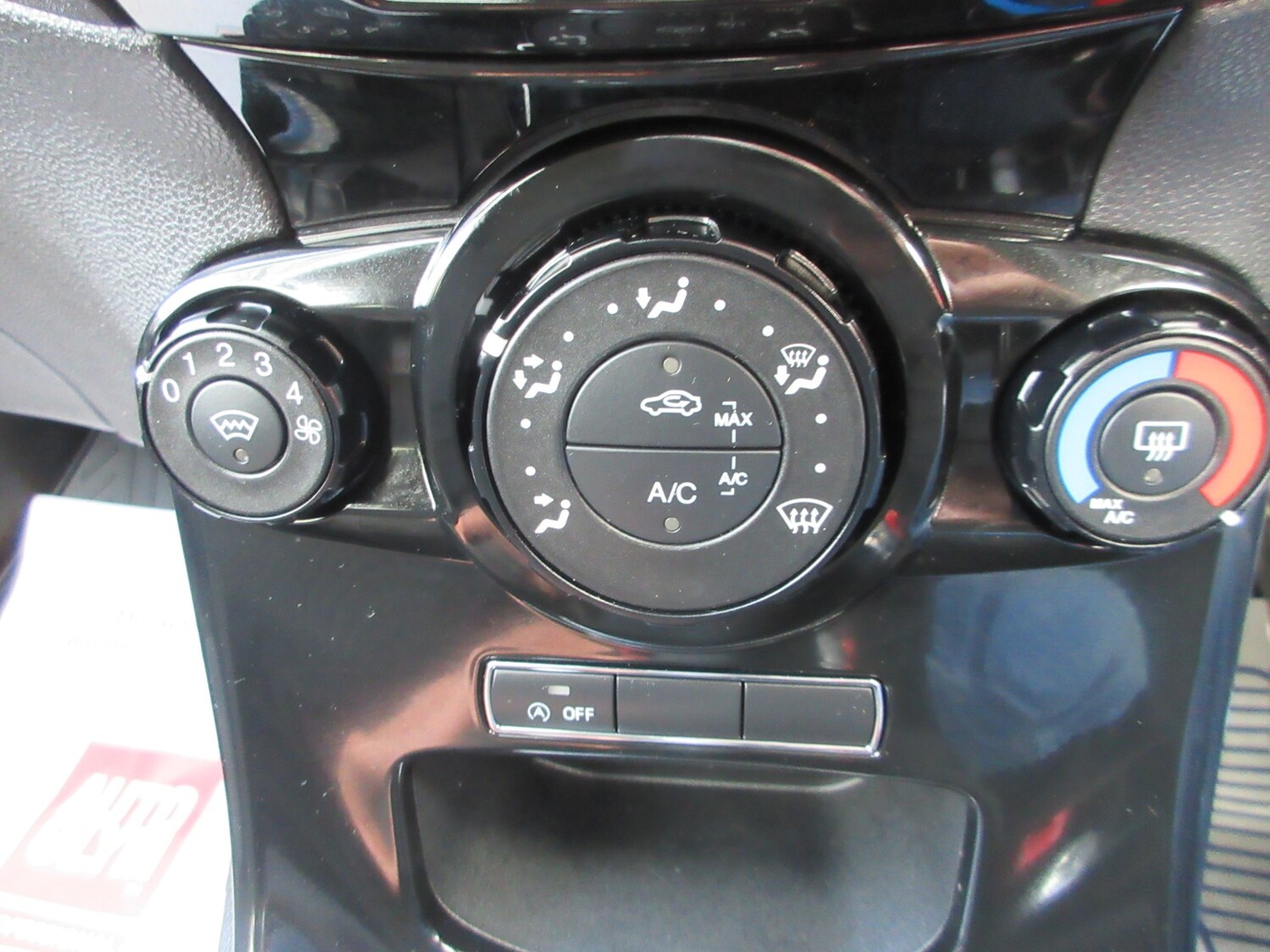 Used Ford Fiesta 2015 for sale - 78066654: Photo 12