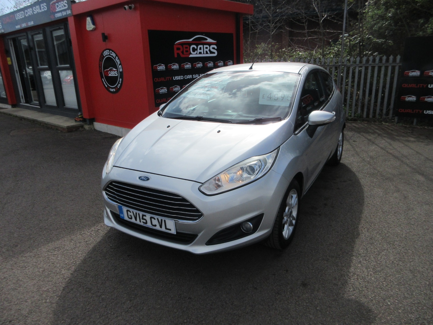 Used Ford Fiesta 2015 for sale - 78066654: Photo 3