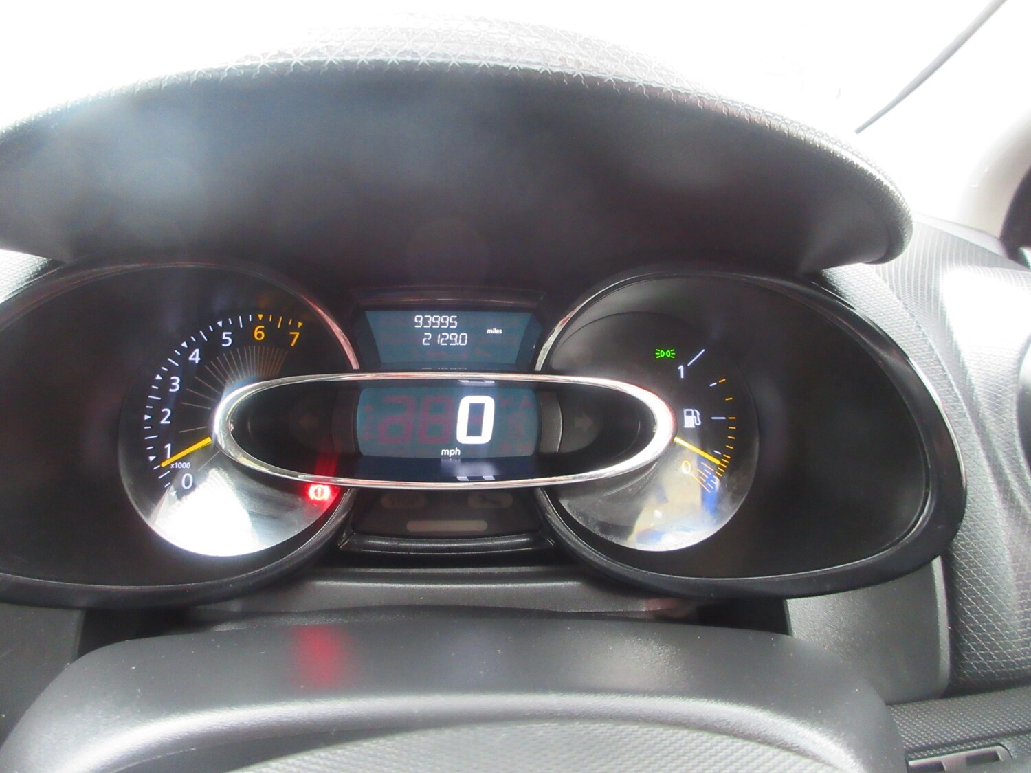 Used Renault Clio 2013 for sale - 77490760: Photo 10