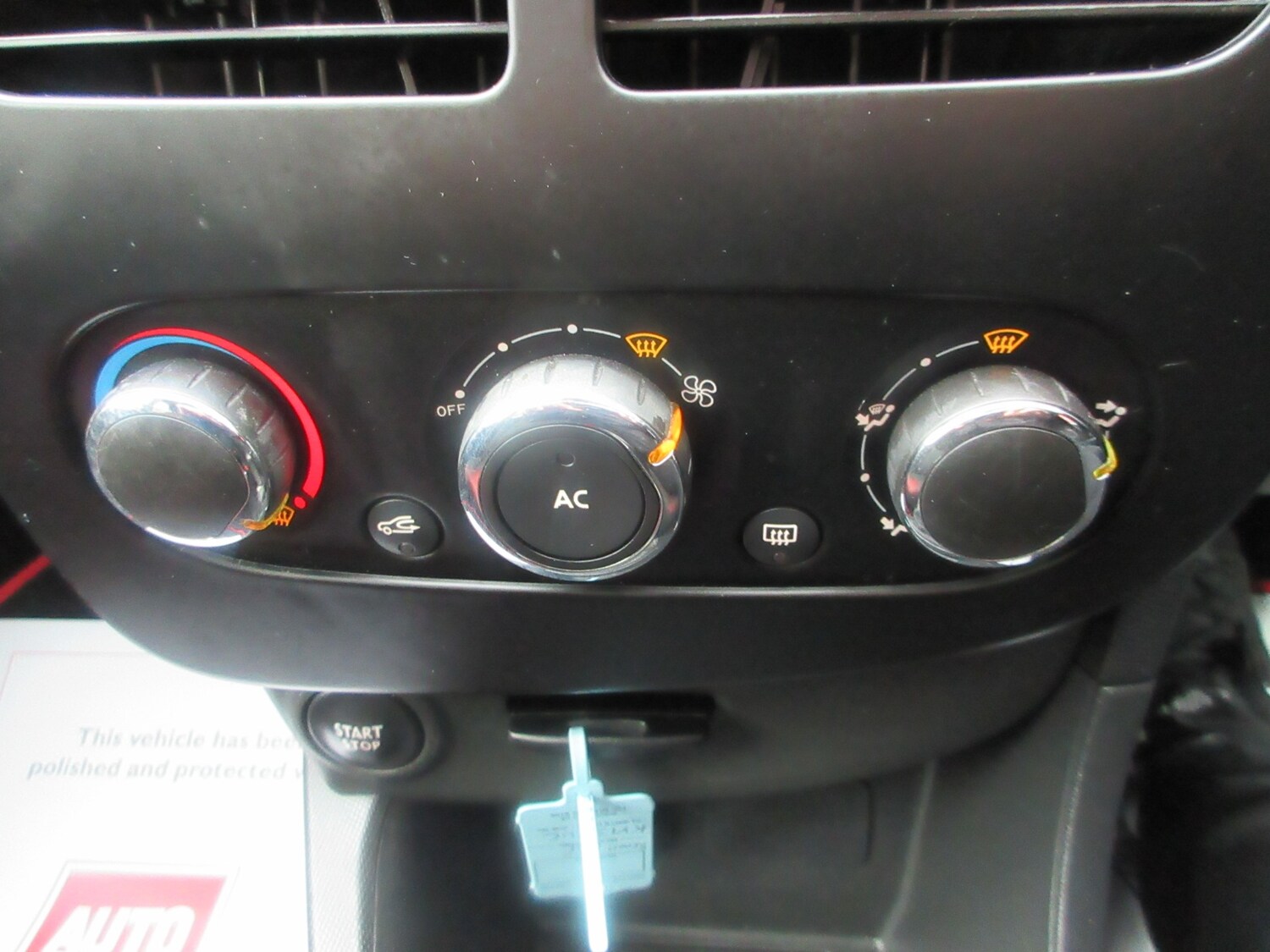 Used Renault Clio 2013 for sale - 77490760: Photo 12