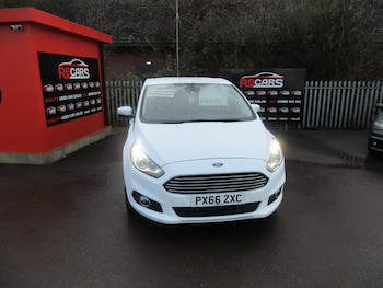 2016 (66) - 2.0 TDCi 150 Titanium 5dr Powershift