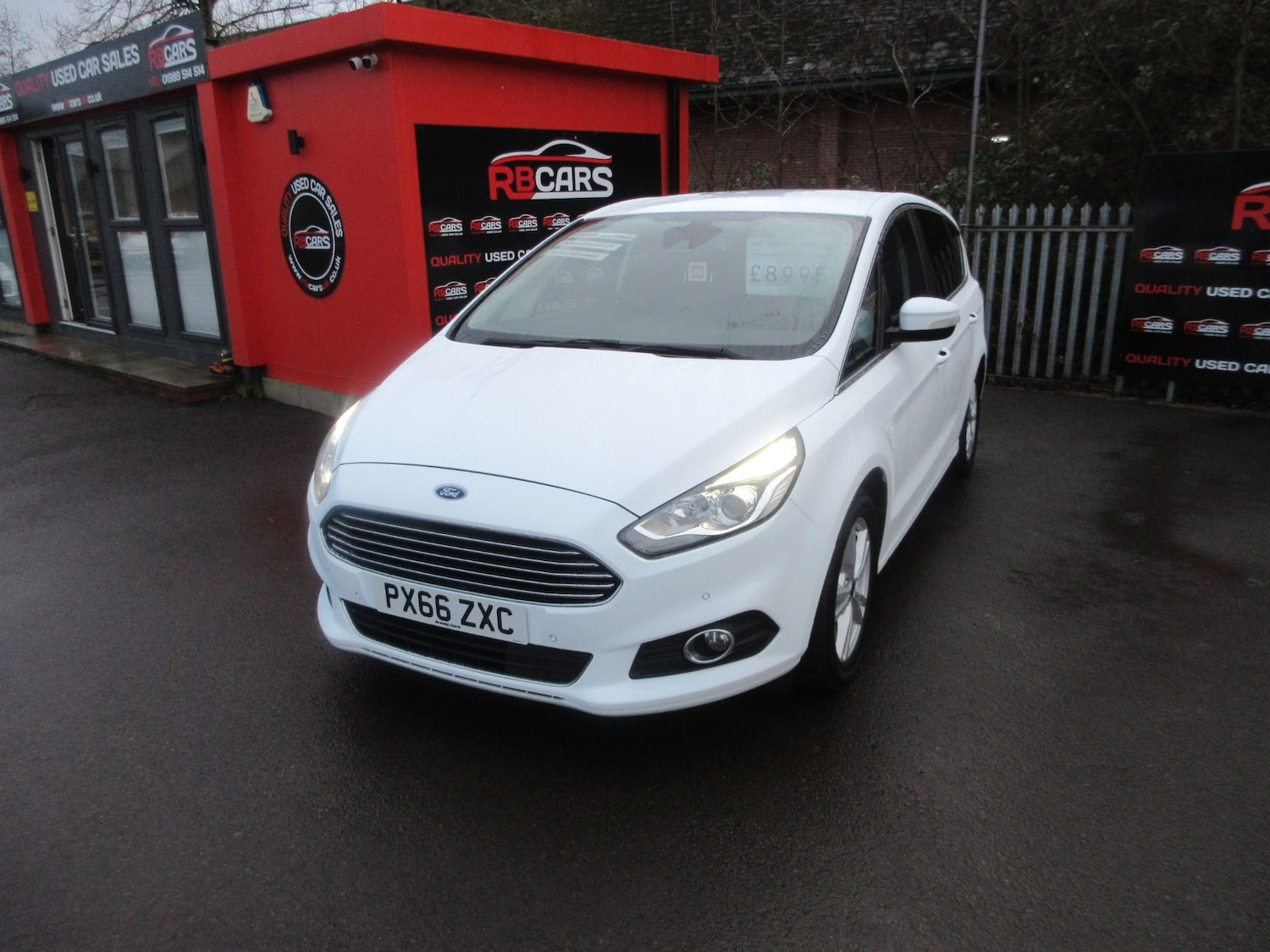 Used Ford S-Max 2016 for sale - 77261463: Photo 3