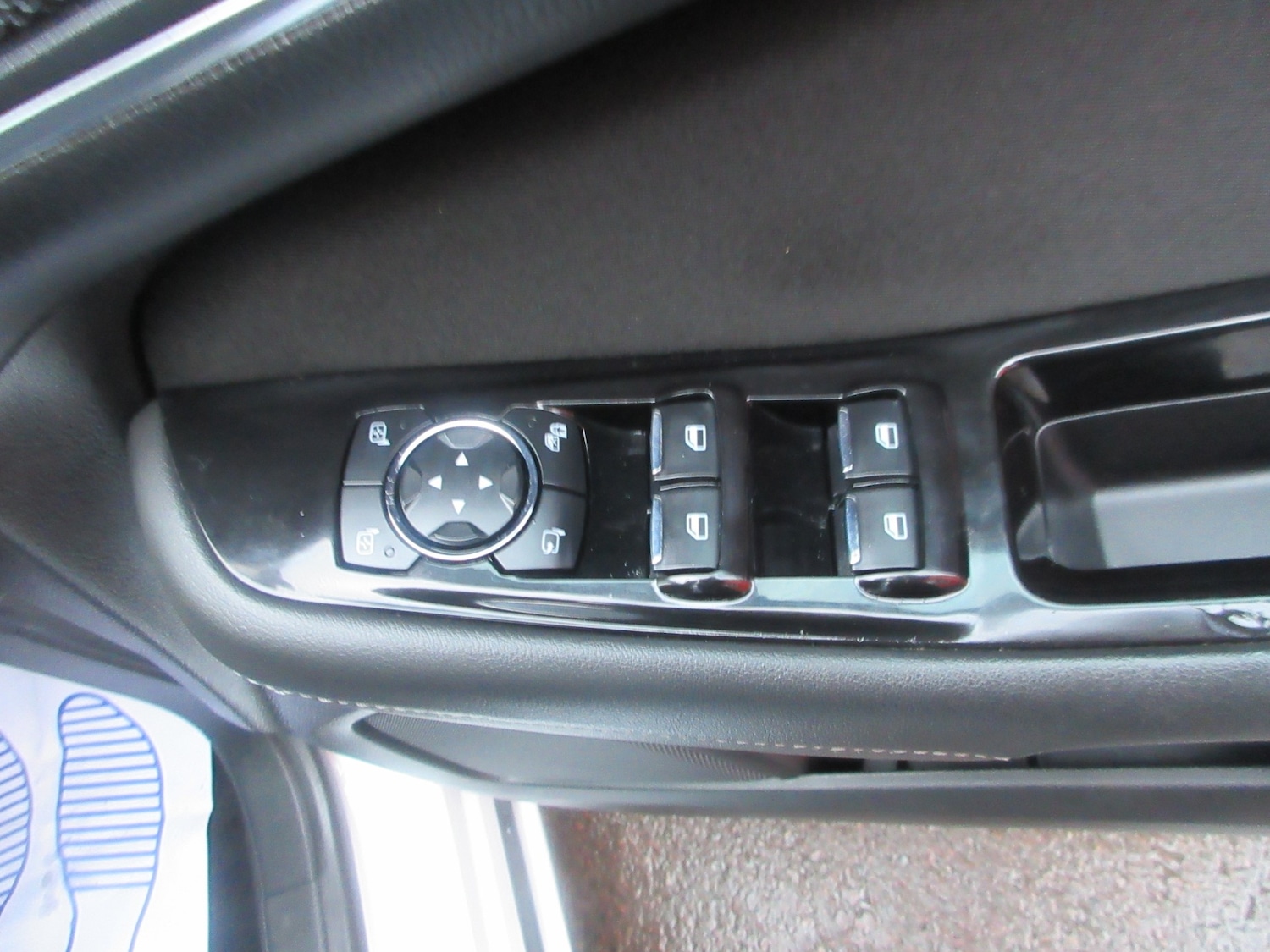 Used Ford S-Max 2016 for sale - 77261463: Photo 9