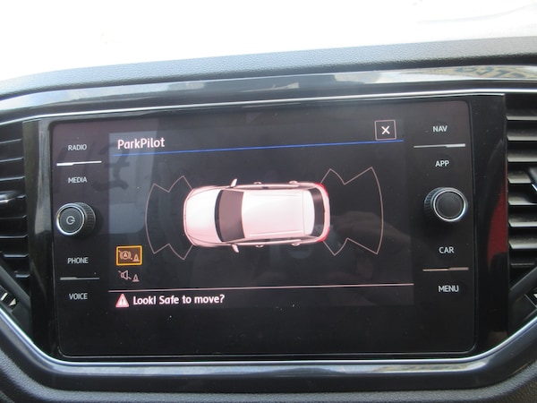 Used Volkswagen T-Roc 2018 for sale - 75567676: Photo 18