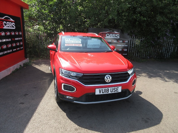 Used Volkswagen T-Roc 2018 for sale - 75567676: Photo 1
