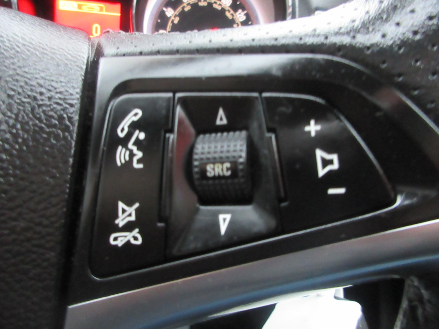 Used Vauxhall Astra 2015 for sale - 77114300: Photo 12