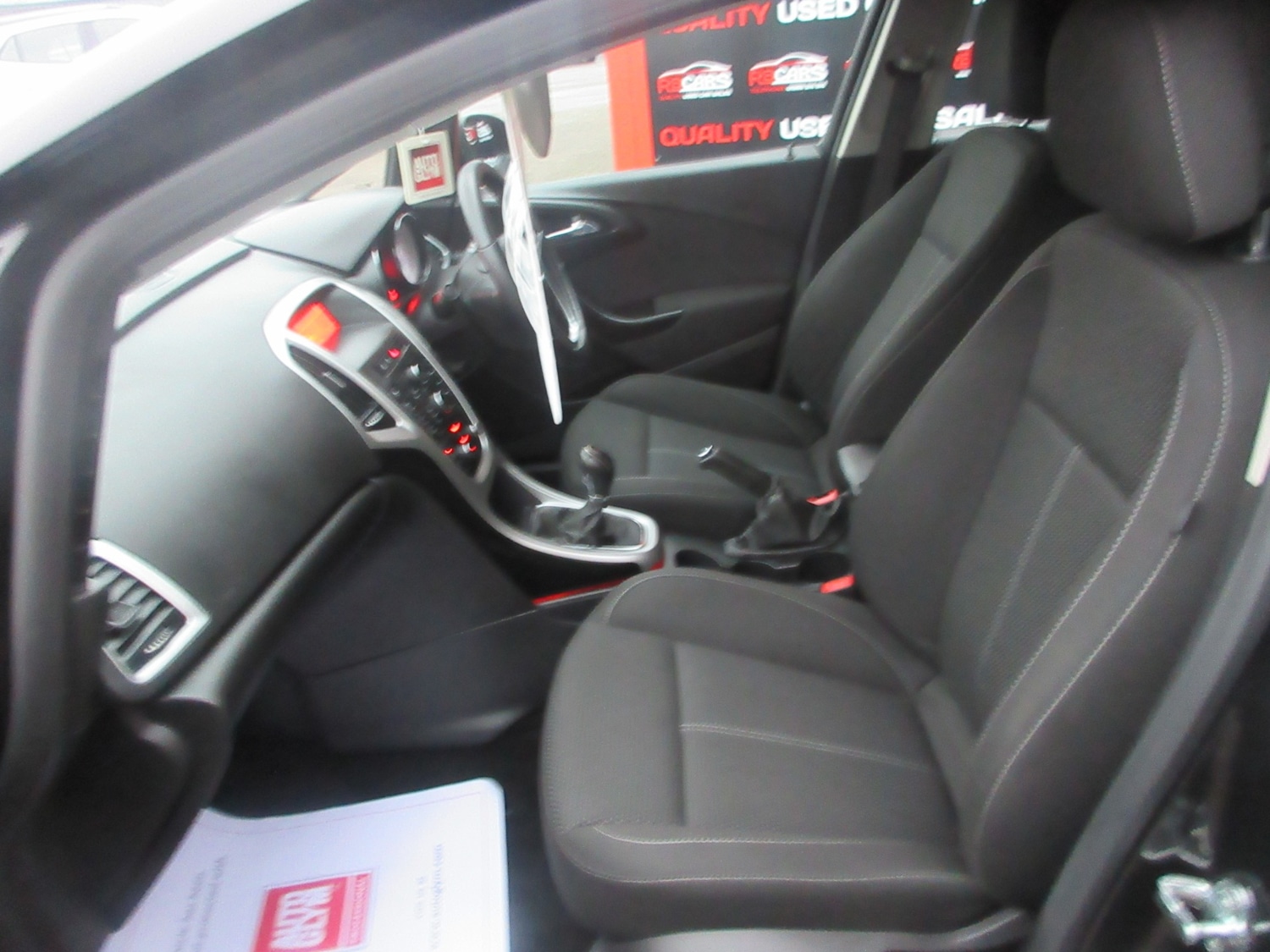 Used Vauxhall Astra 2015 for sale - 77114300: Photo 24