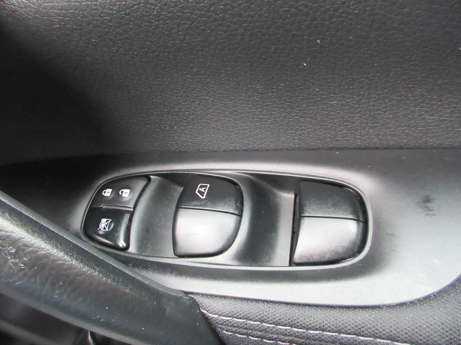 Used Nissan Qashqai 2015 for sale - 77663685: Photo 21