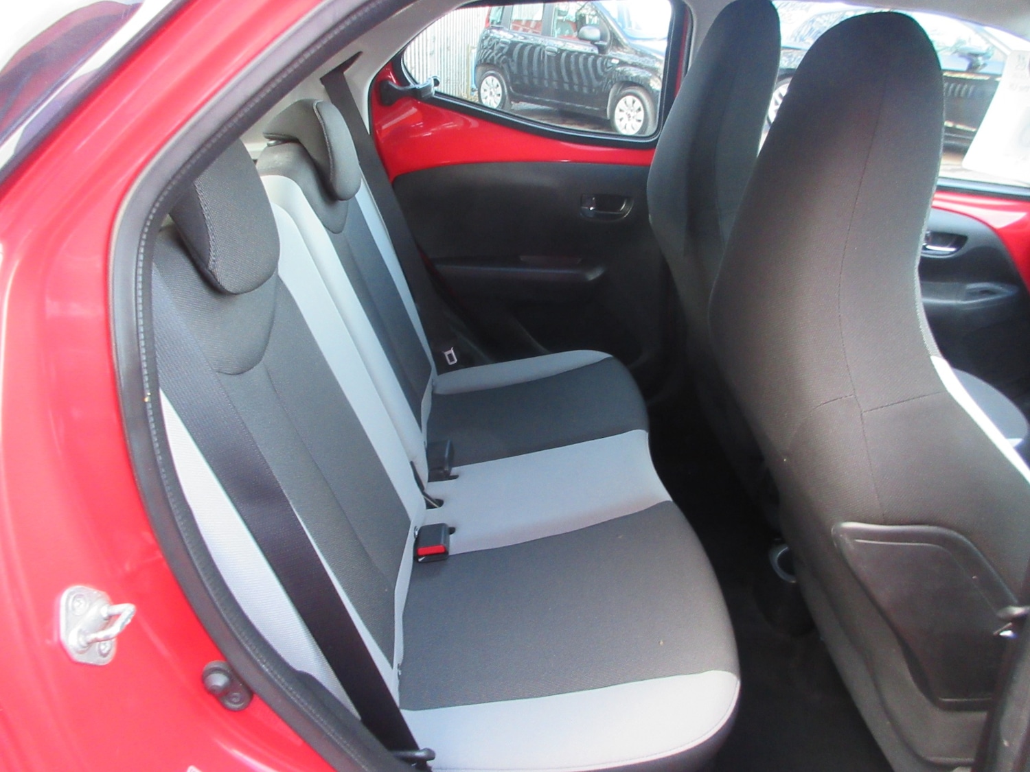 Used Toyota AYGO 2018 for sale - 77662286: Photo 22