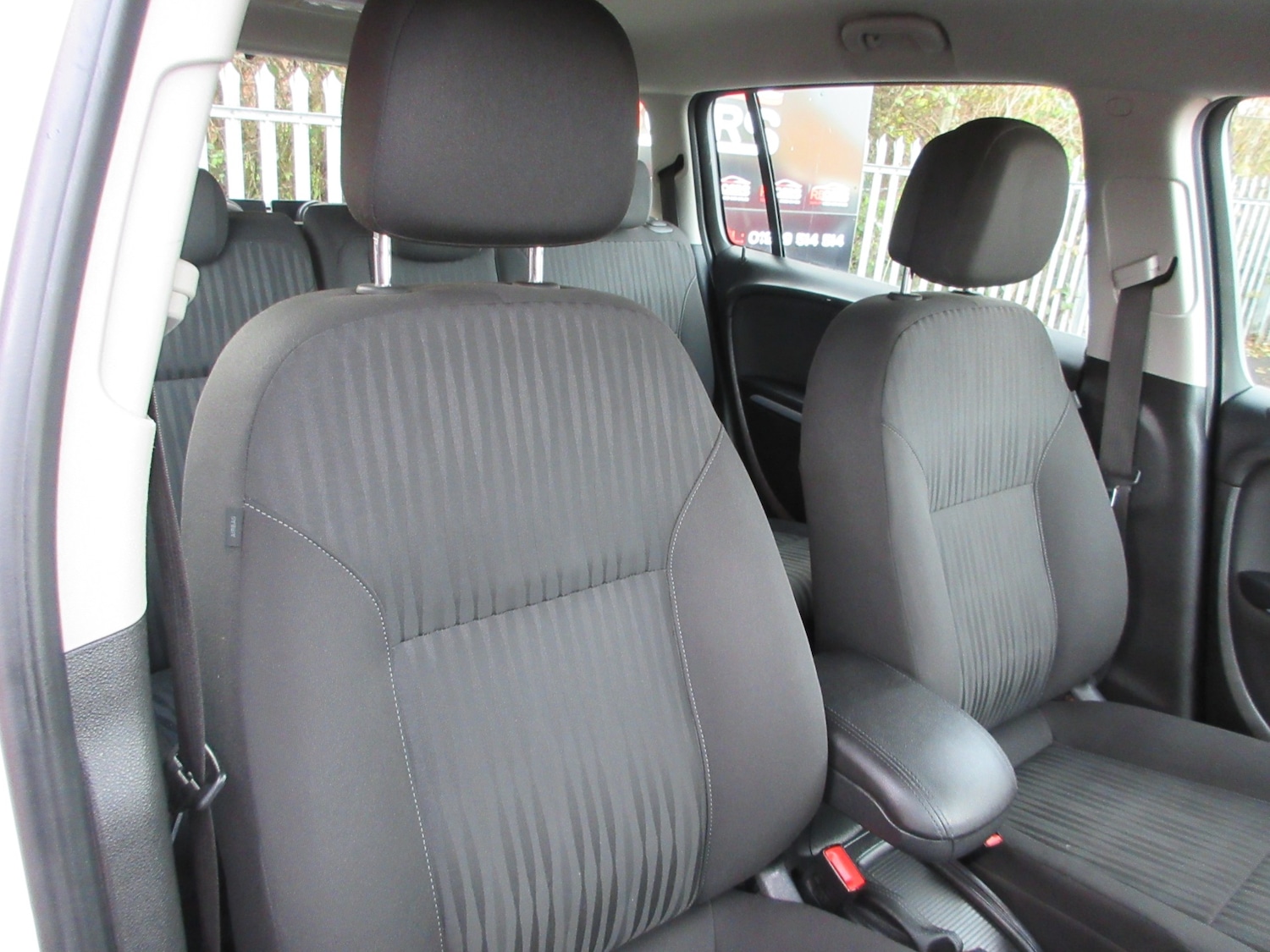 Used Vauxhall Zafira 2013 for sale - 76693672: Photo 10