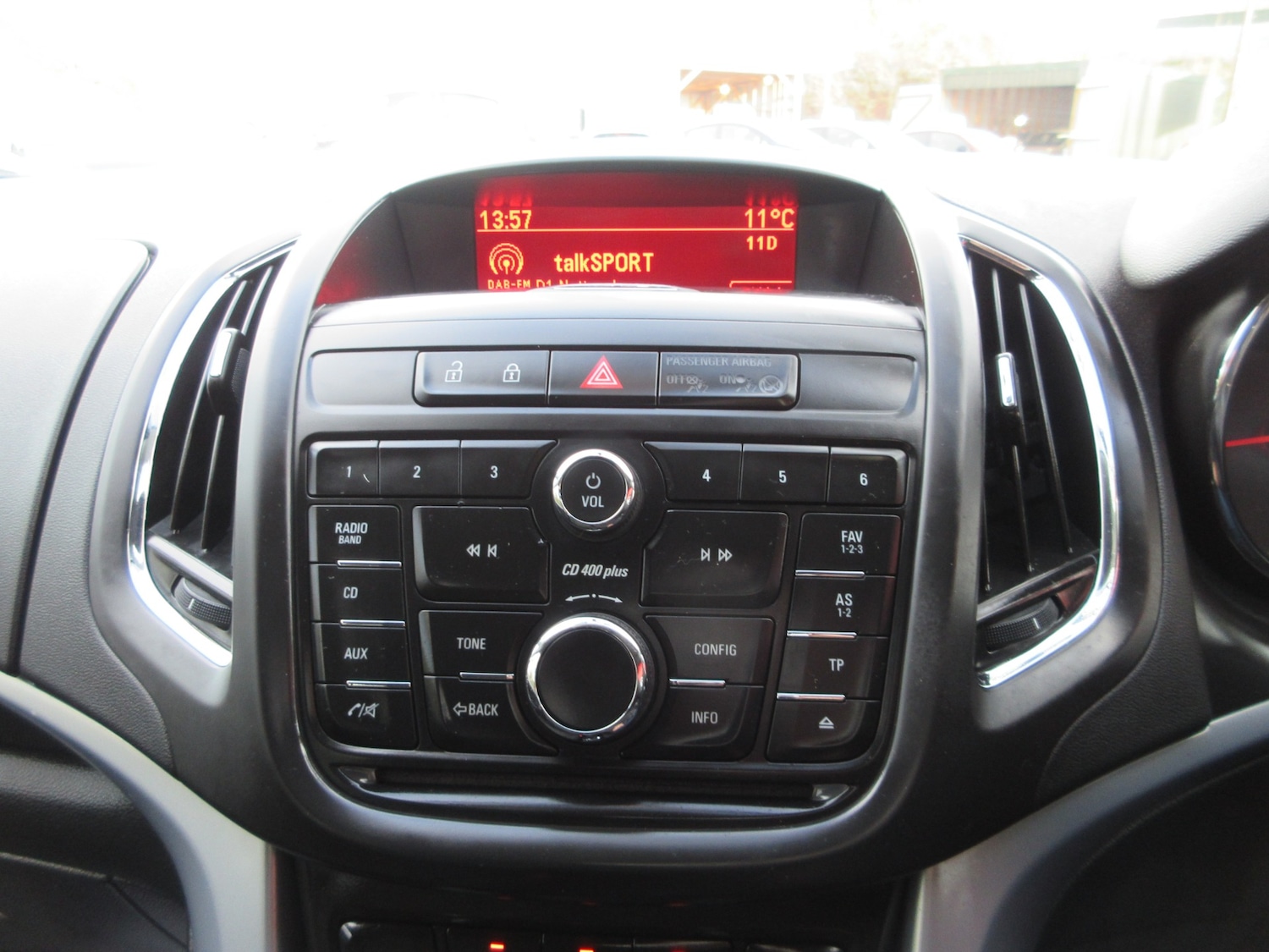 Used Vauxhall Zafira 2013 for sale - 76693672: Photo 22