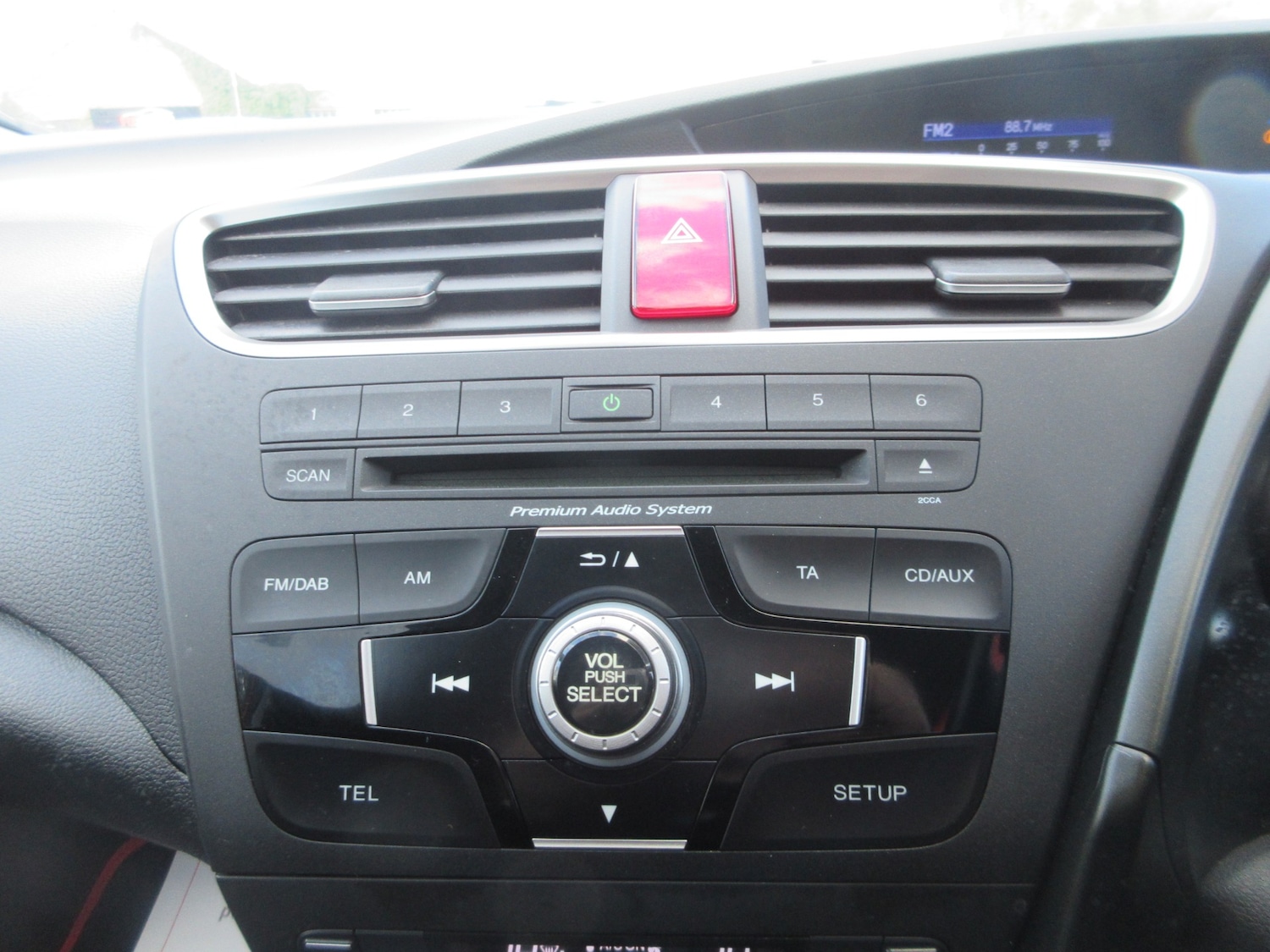 Used Honda Civic 2014 for sale - 78077582: Photo 18