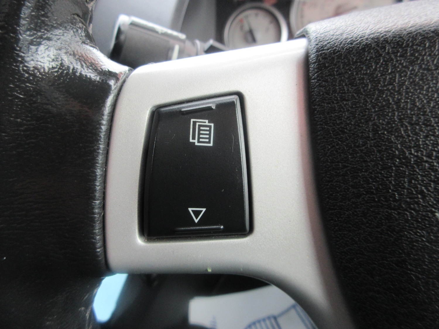 Used Chrysler Grand Voyager 2011 for sale - 77562629: Photo 16