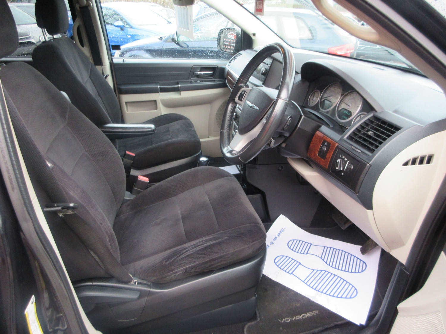 Used Chrysler Grand Voyager 2011 for sale - 77562629: Photo 8