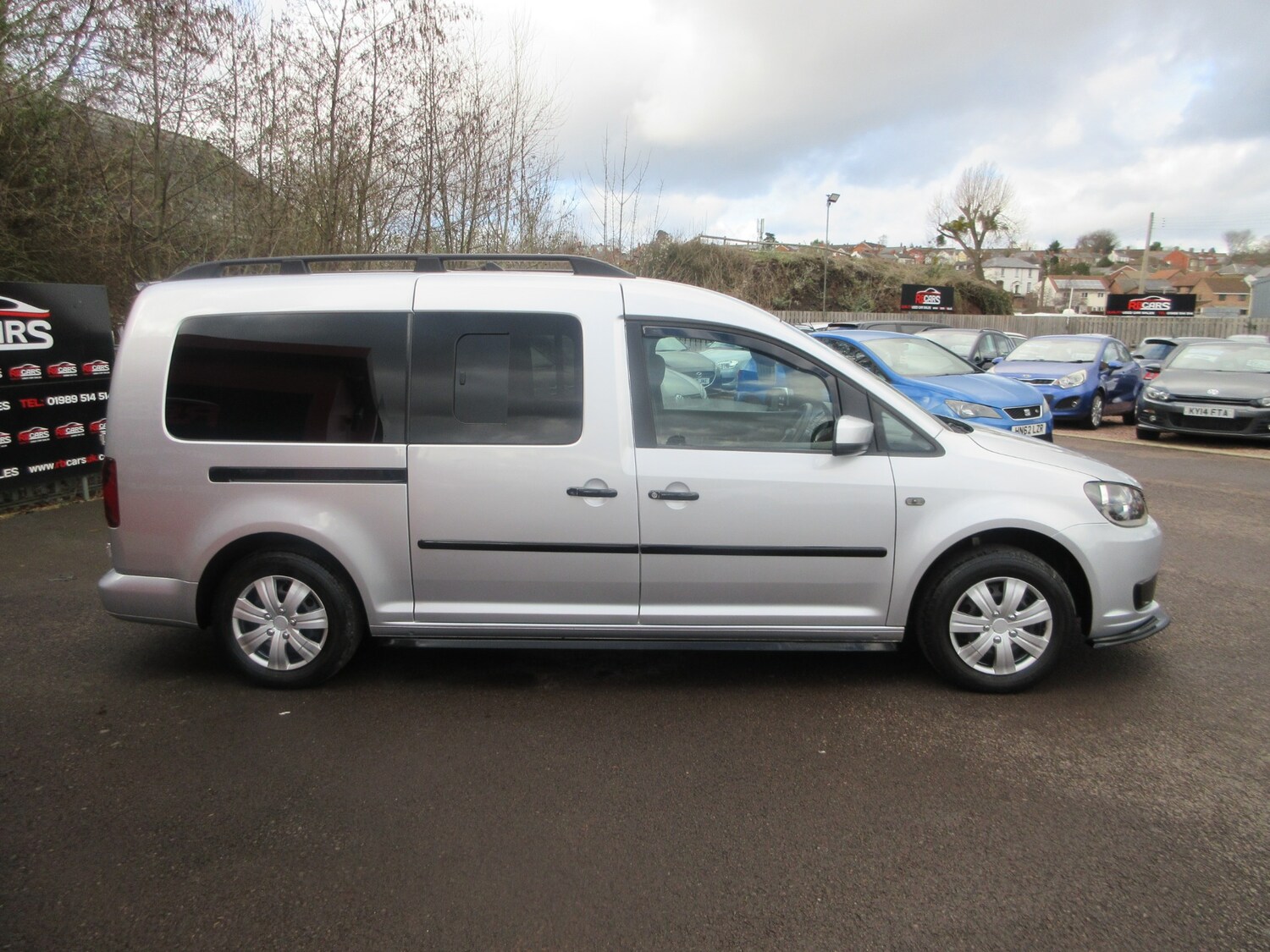 Used Volkswagen Caddy Maxi 2011 for sale - 77517735: Photo 7