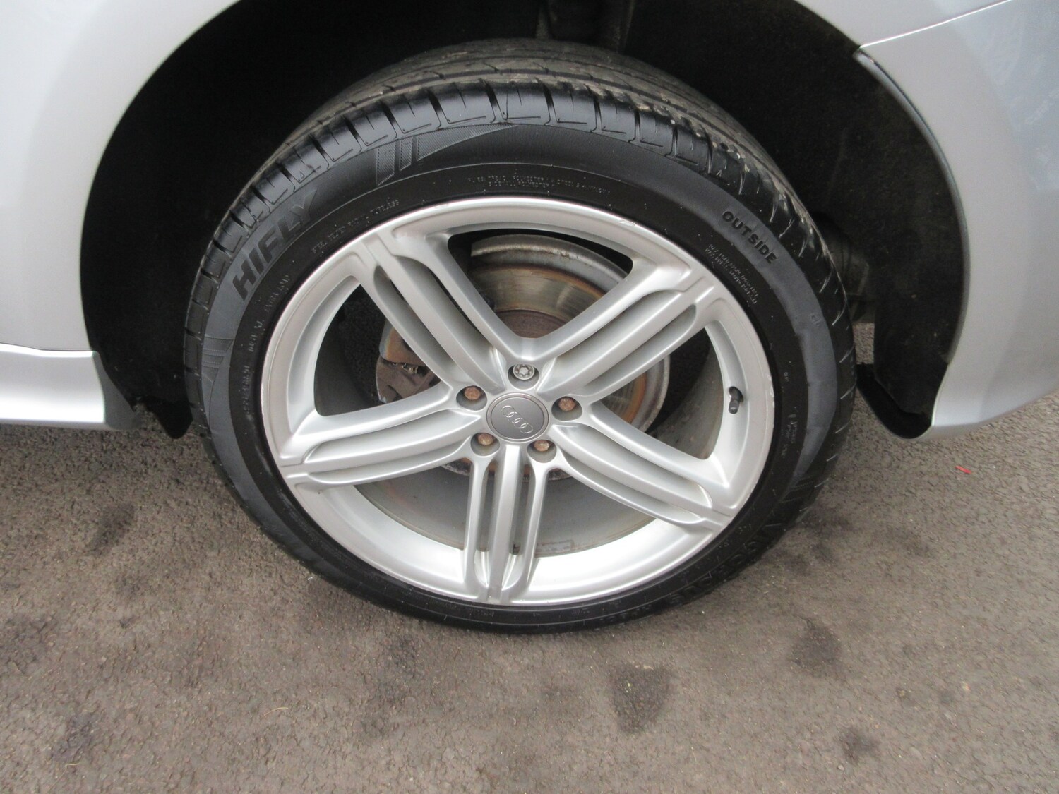 Vehicle 29